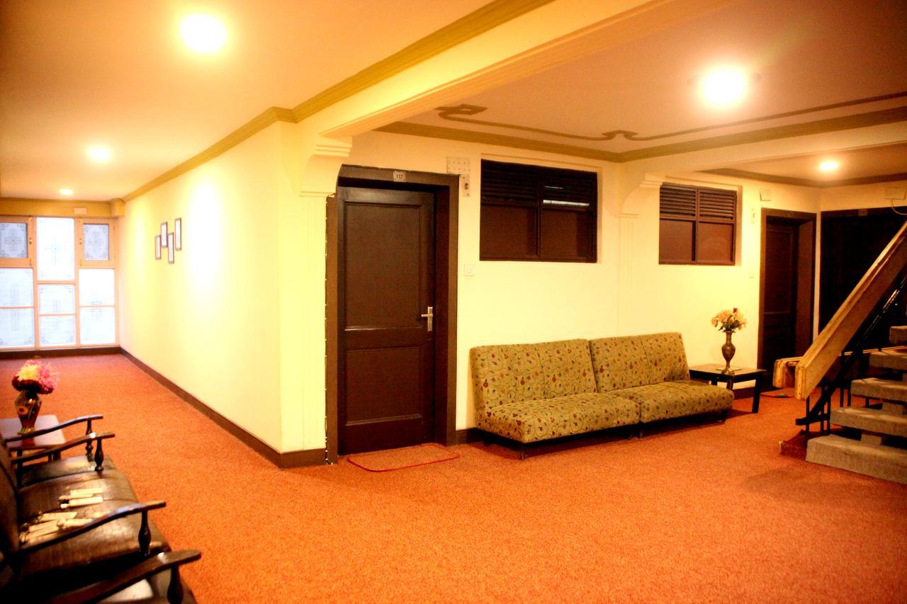 Hotel New Park At Dal Lake Srīnagar Dış mekan fotoğraf